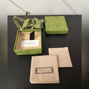 Authentic Gucci Green Brocade EMPTY Jewelry Box with Earring Holder